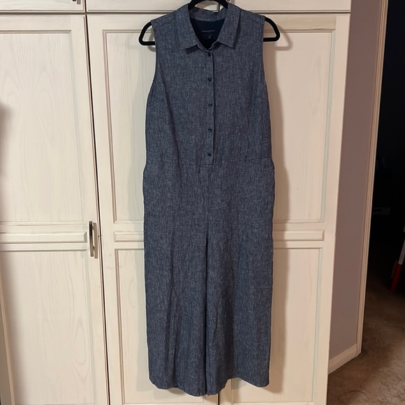 Banana Republic Pants - A Banana Republic blue sleeveless jumpsuit in size 14  EUC